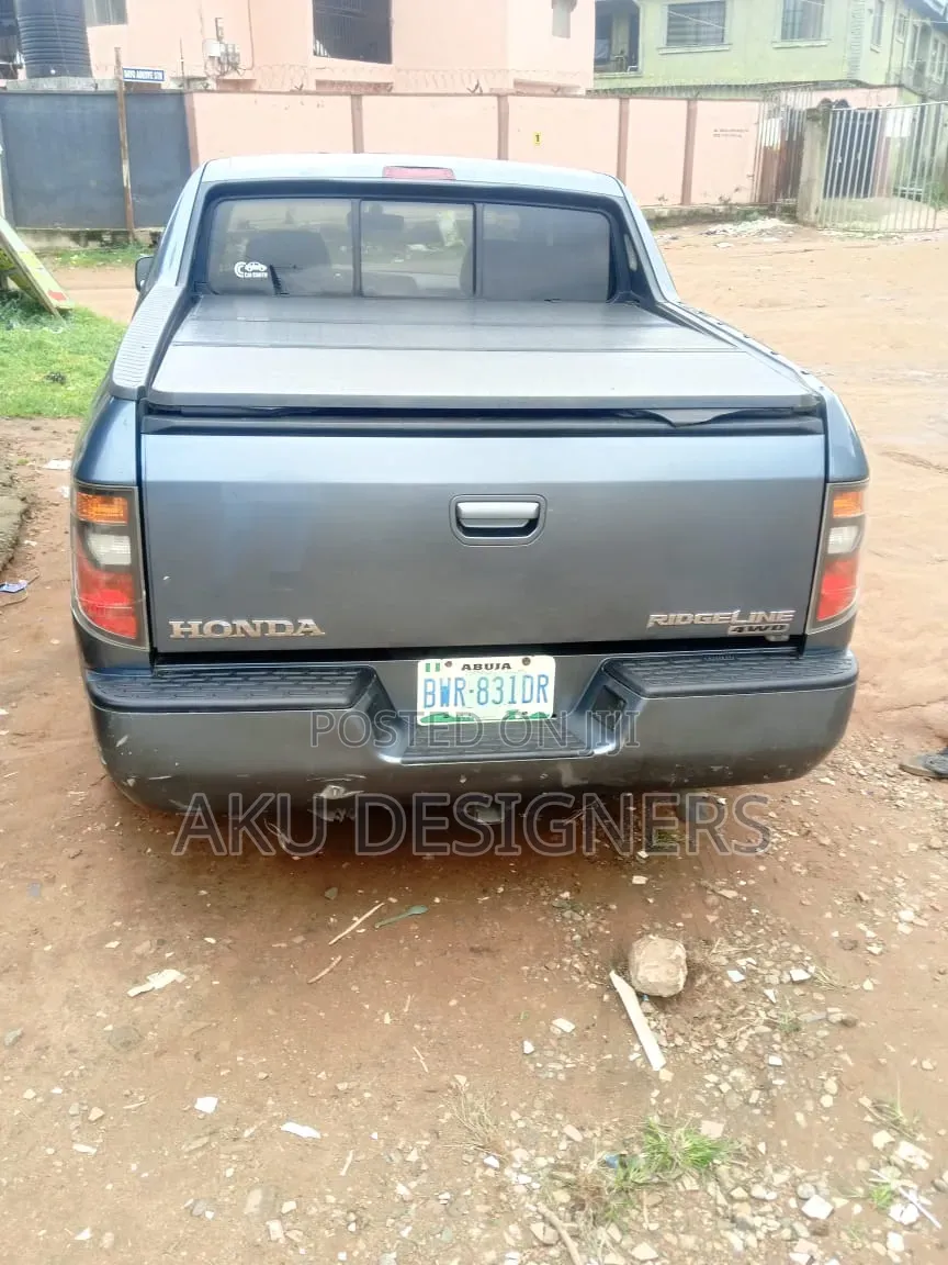 Honda Ridgeline 2008 Gray