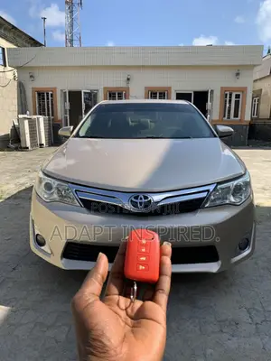 Toyota Camry 2013 Gold