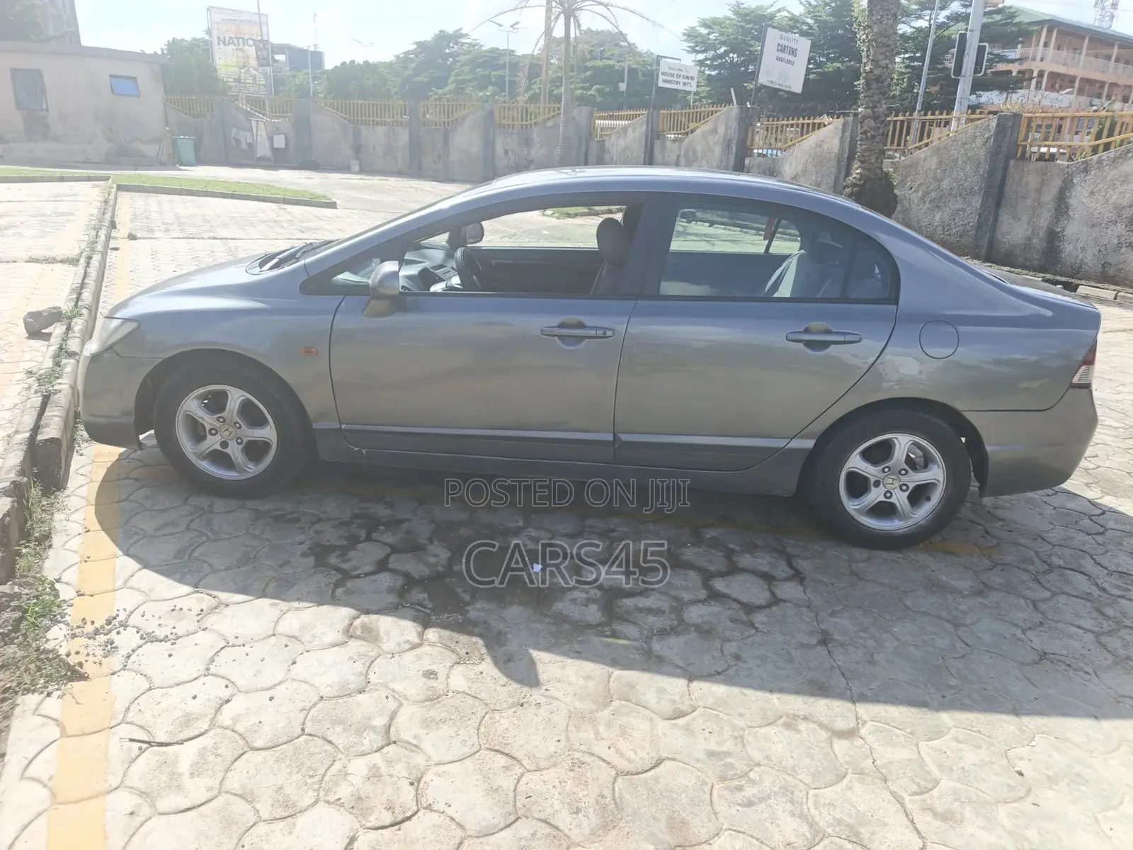 Honda Civic 2006 Gray