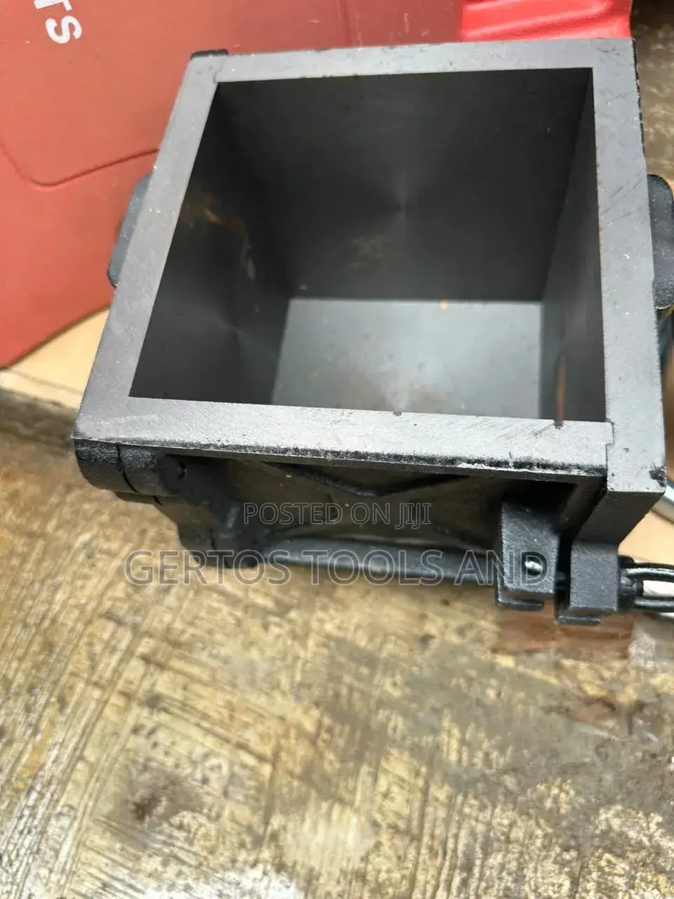 Concrete Cube Mould