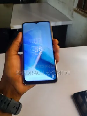 Infinix Hot 30i 128 GB Orange