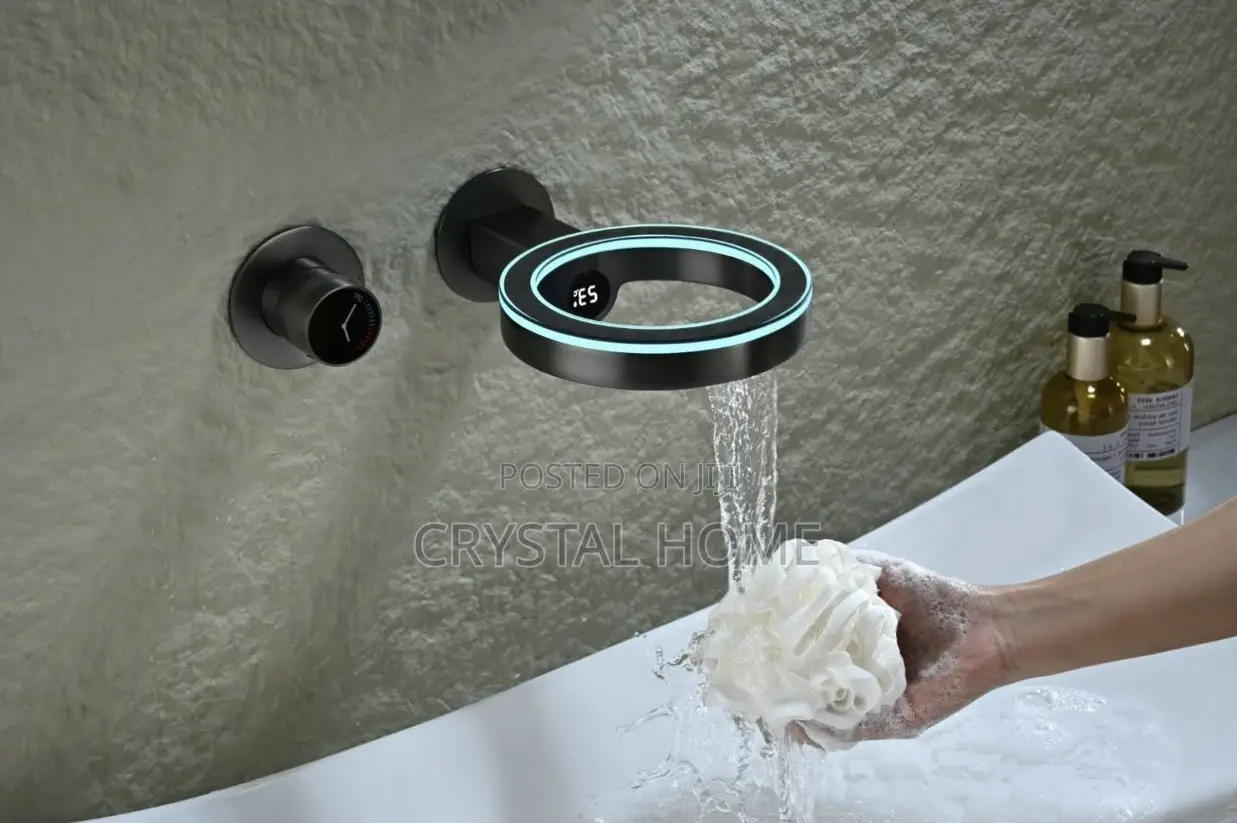 Executive Wall Led Water Fall Tap