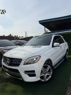 Mercedes-Benz M Class ML350 4MATIC 4dr SUV AWD (3.5L 6cyl 7A) 2014
