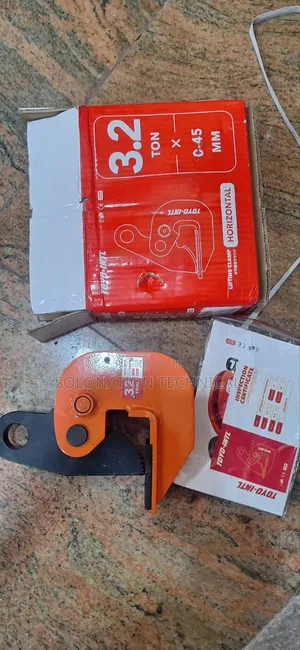 Toyo Horizontal Lifting Clamp 3.2ton