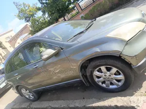 Honda CR-V 2010 Green