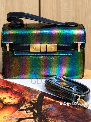 Lovely Bags for Chick Ladies