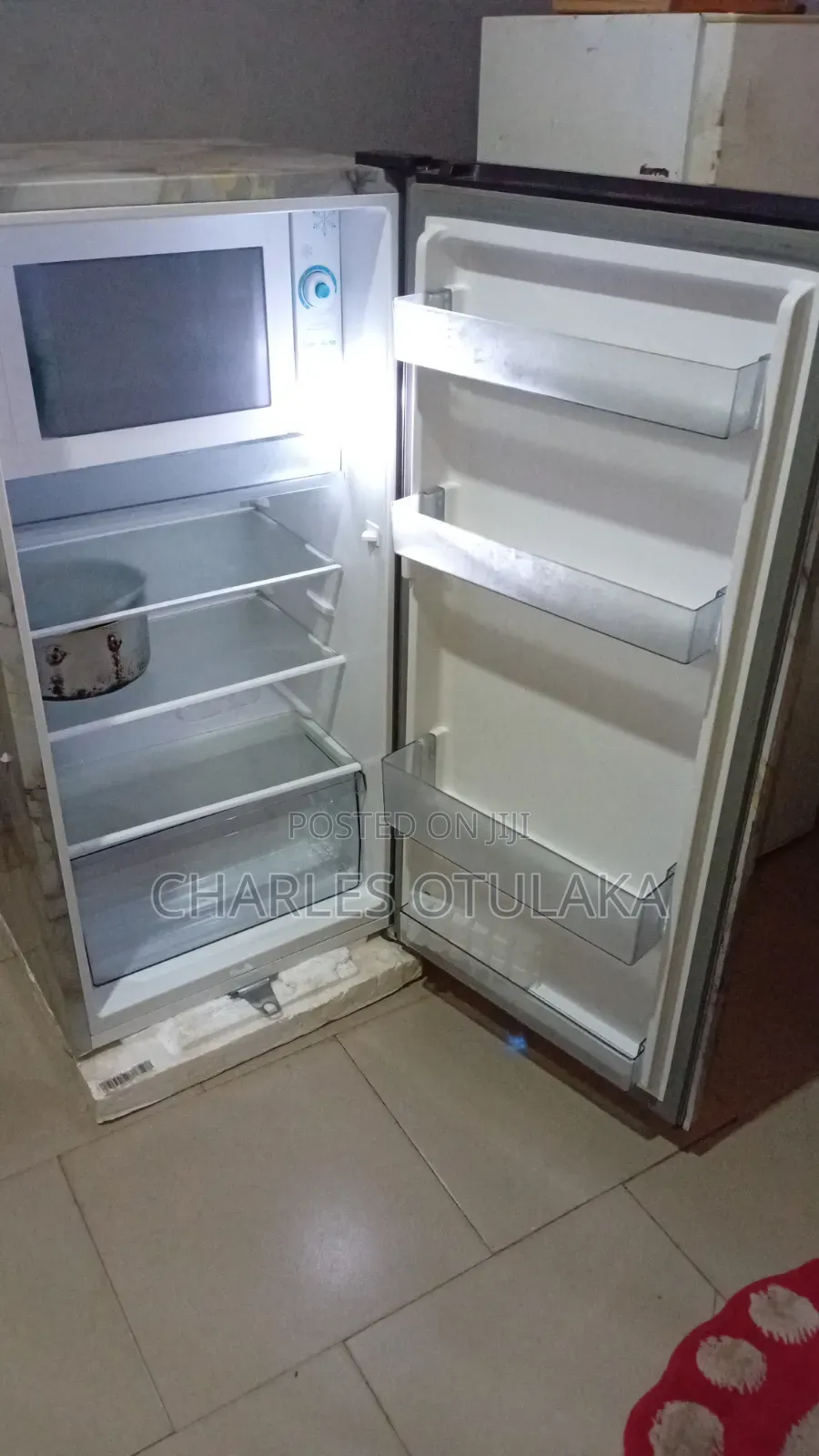150L Hisense Fridge
