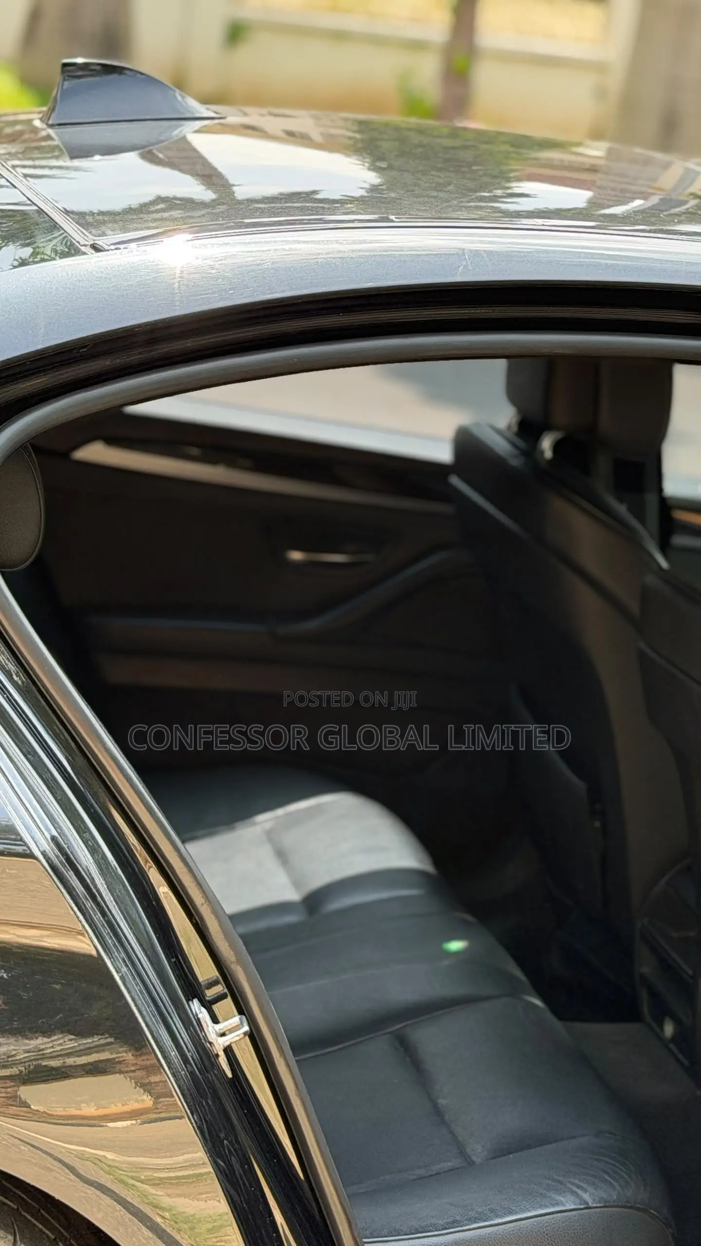 BMW 528i 2011 Blue