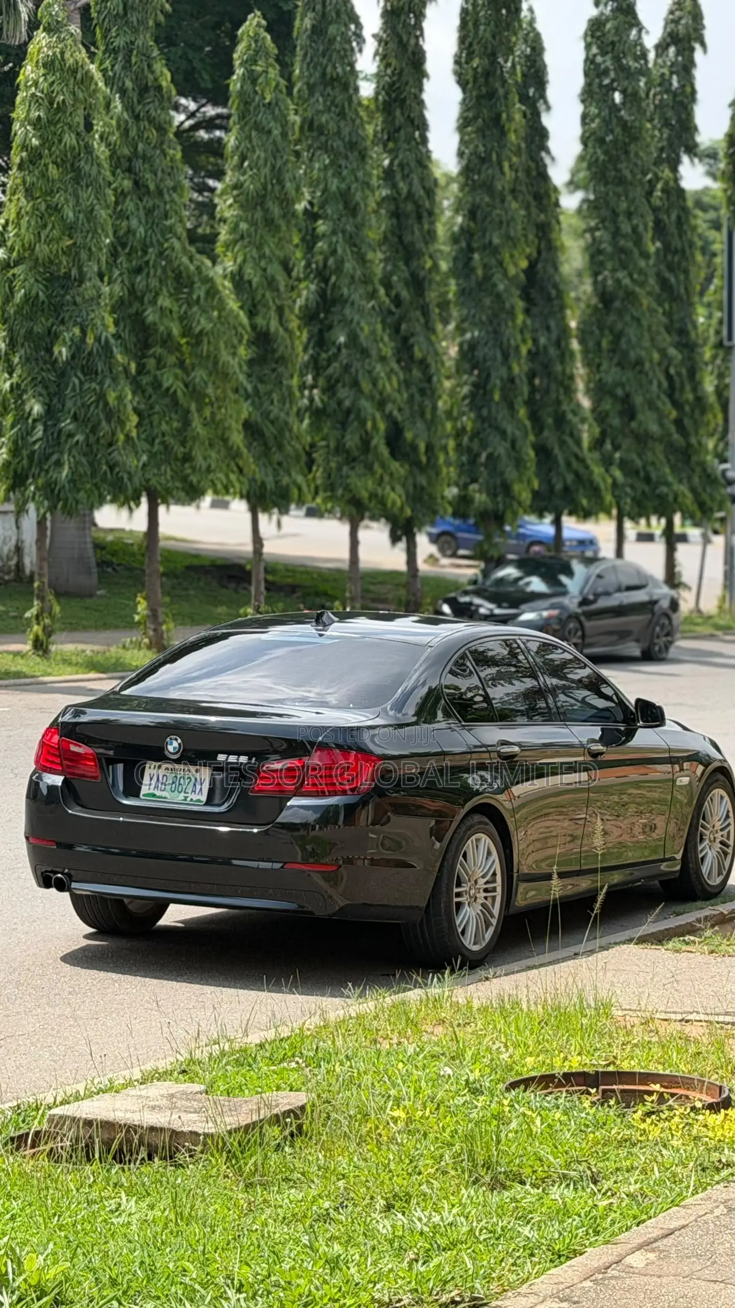 BMW 528i 2011 Blue