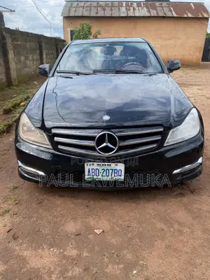 Mercedes-Benz C350 2009 Black