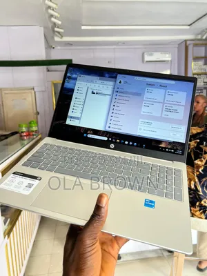New Laptop HP 16GB Intel Core i5 SSD 512GB