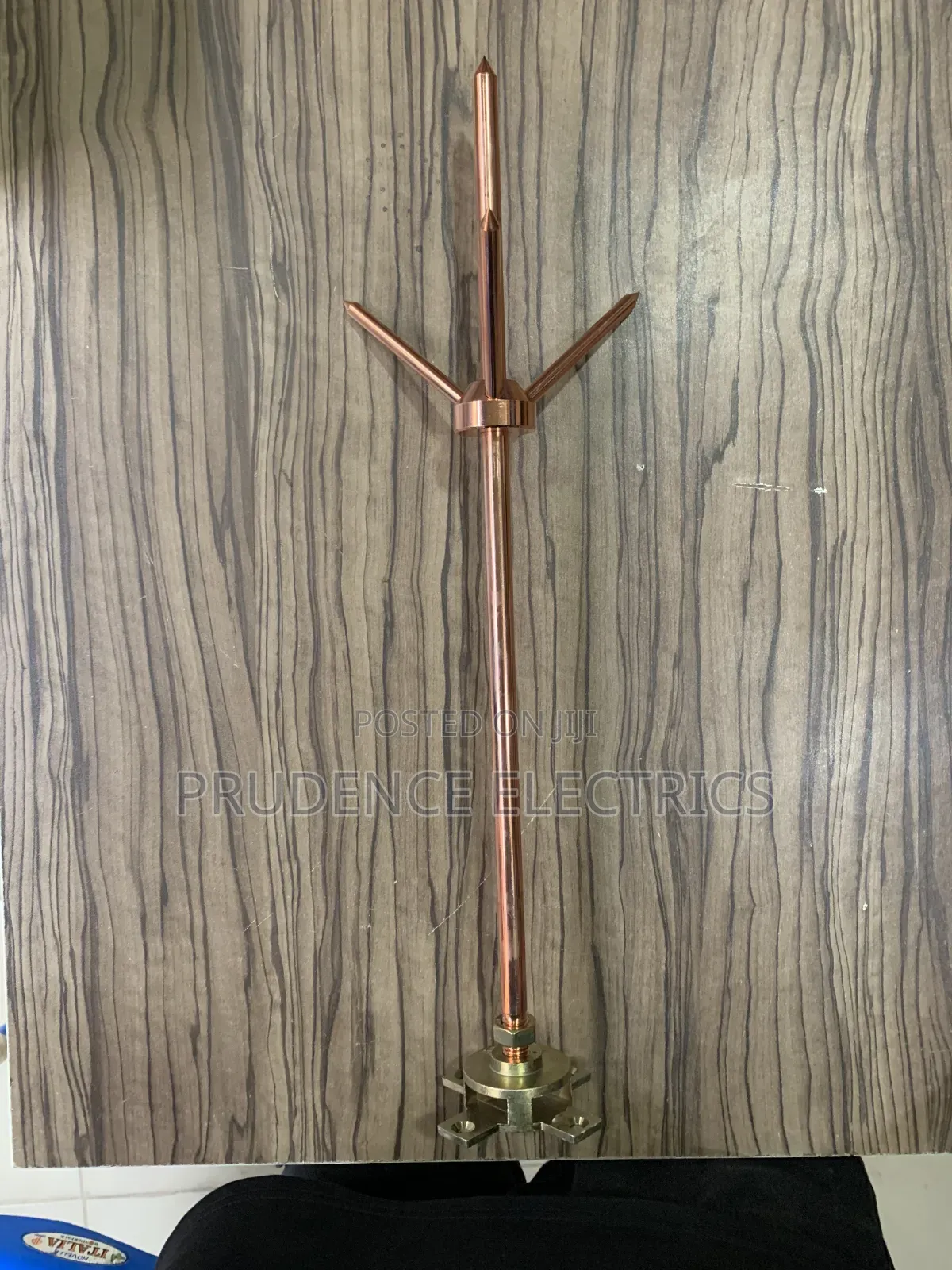 Thunder/Lightning Arrestor