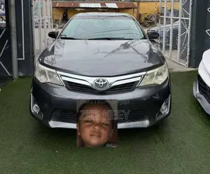 Toyota Camry 2012 Gray