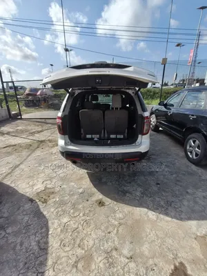 Ford Explorer 2014 Off white