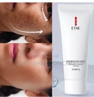 ETAE Whitening Anti-Freckle Cleanser (60g). [1]