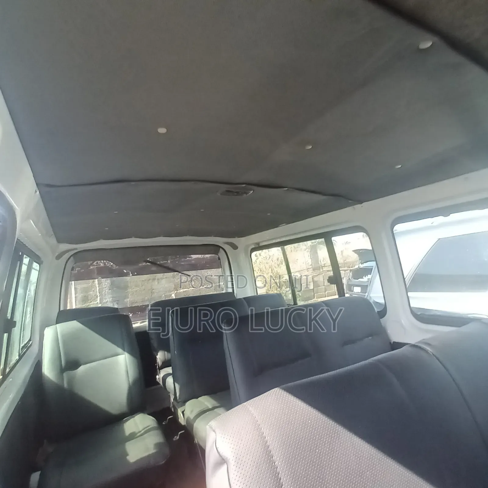 Toyota HiAce 2012 White