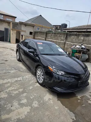 Toyota Camry LE (2.5L 4cyl 8A) 2019 Black