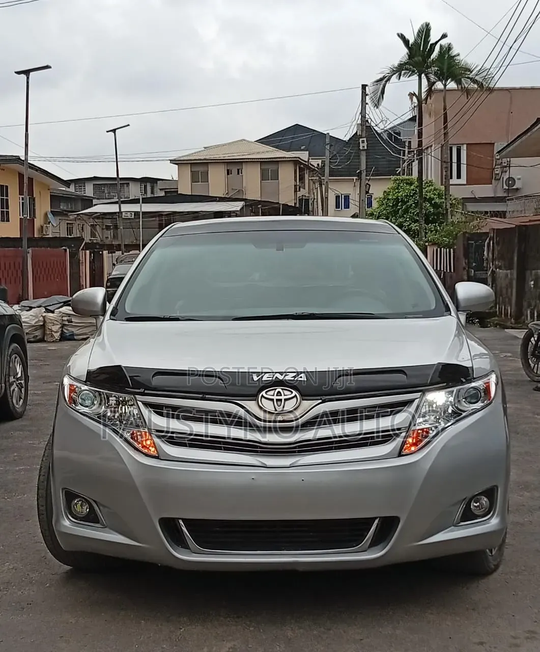 Toyota Venza XLE 2012 Silver