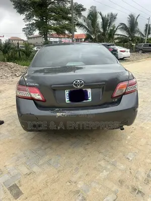 Toyota Camry 2011 Gray