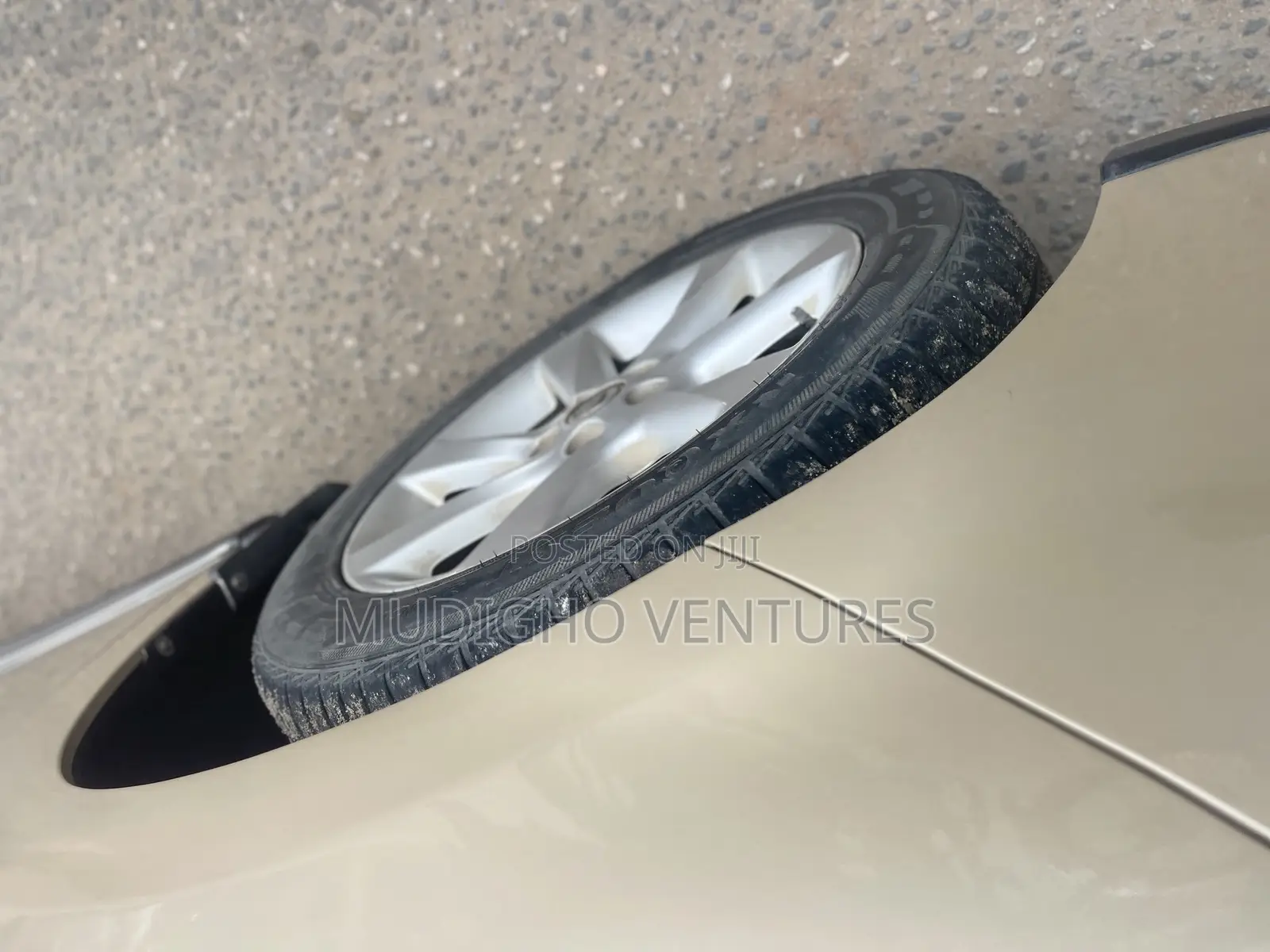 Lexus RX 350 2010 Gold