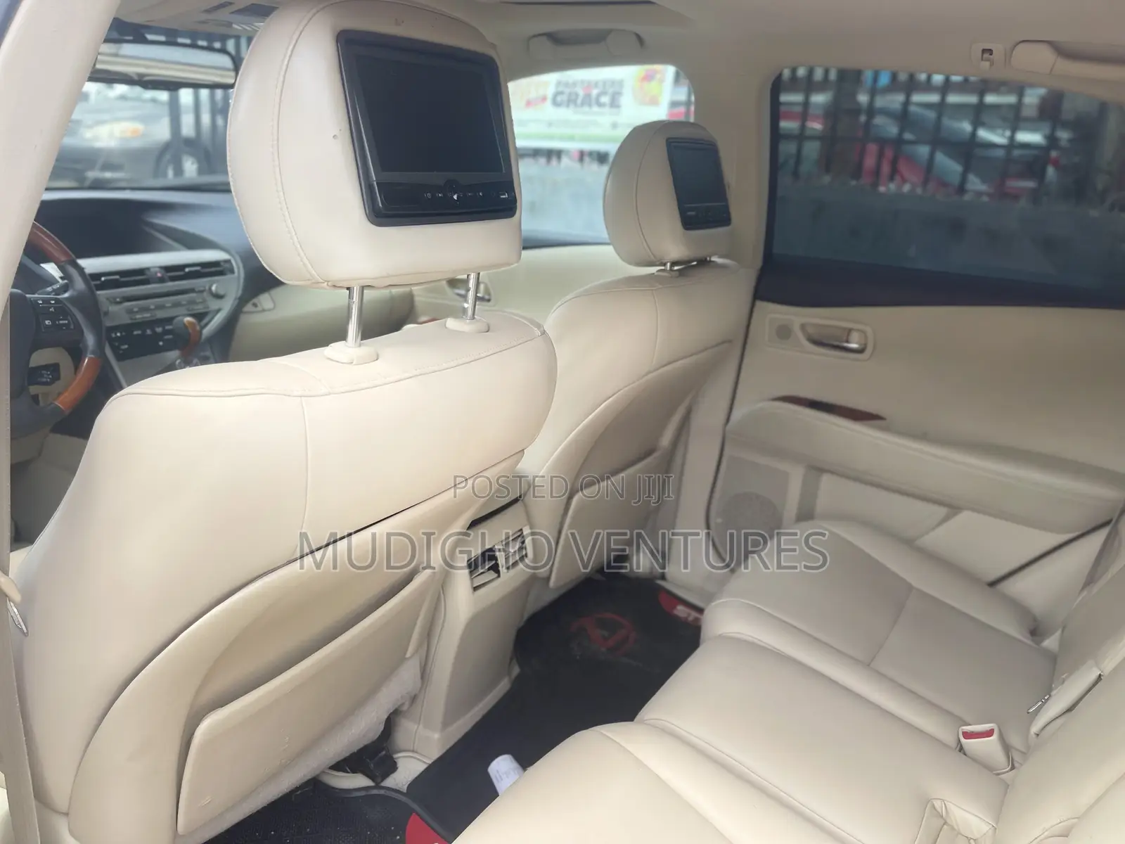 Lexus RX 350 2010 Gold