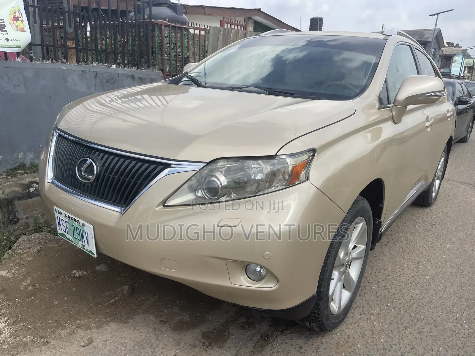 Lexus RX 350 2010 Gold