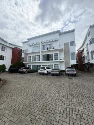 Furnished 2bdrm Apartment in Banana Island for rent