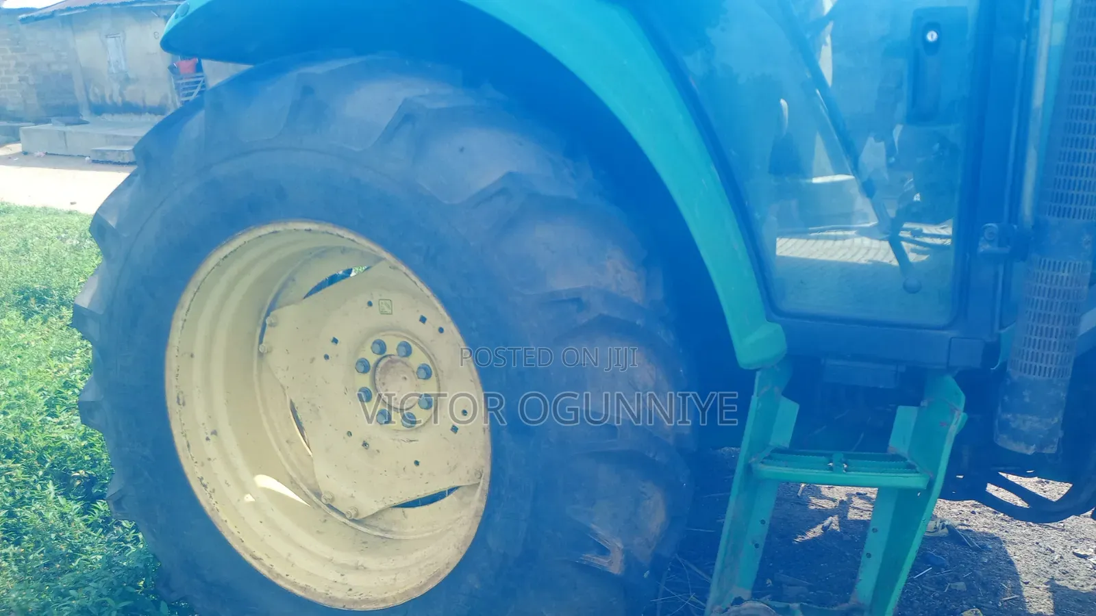 John Deere 6320 Tractor