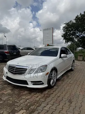 Mercedes-Benz E350 Base 2dr 4Matic Coupe AWD (3.5L 6cyl 7A) 2013 White