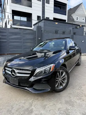 Mercedes-Benz C300 2015 Black