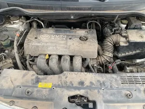 Toyota Corolla Verso 1.6 2008 Silver