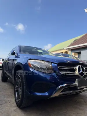Mercedes-Benz GLC-Class 2019 Blue