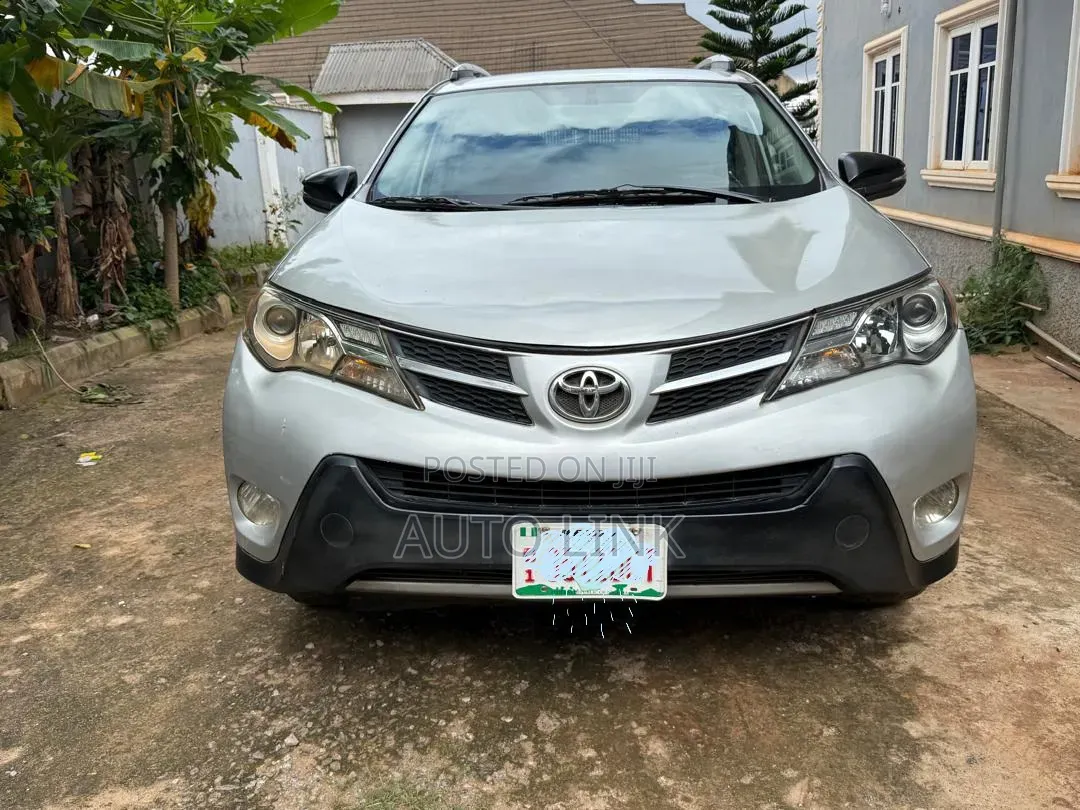 Toyota RAV4 2015 Silver