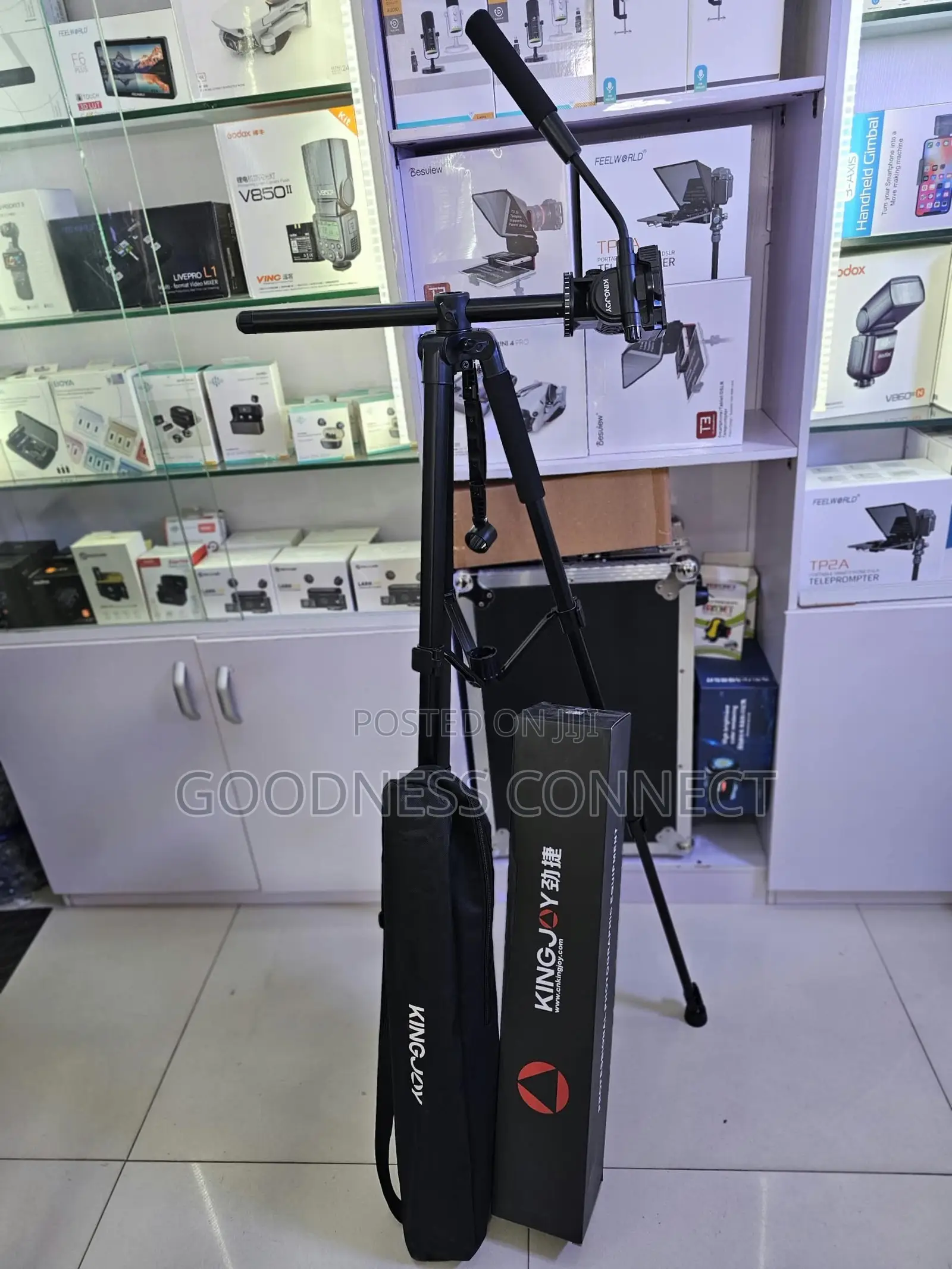 KINGJOY Professional Tripod With Fluid Video Head
