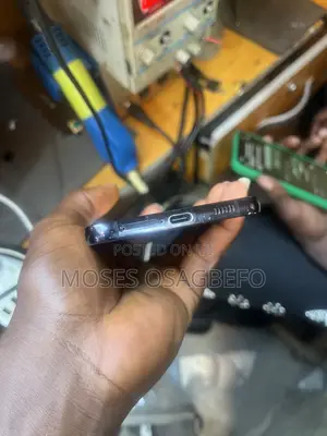 Samsung Galaxy S22+ 5G 128 GB Black