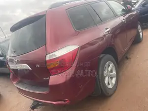 Toyota Highlander 2010 Red