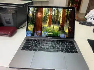 Laptop Apple MacBook Pro 2019 8GB Intel Core i5 SSD 256GB