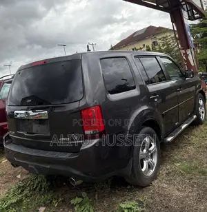 Honda Pilot 2014 Gold