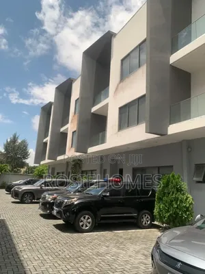 4bdrm Apartment in Banana Island, 2nd Avenue Extension for rent