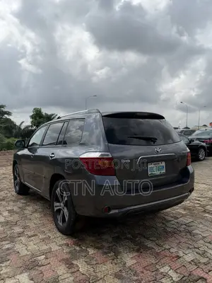 Toyota Highlander Limited 2008 Gray