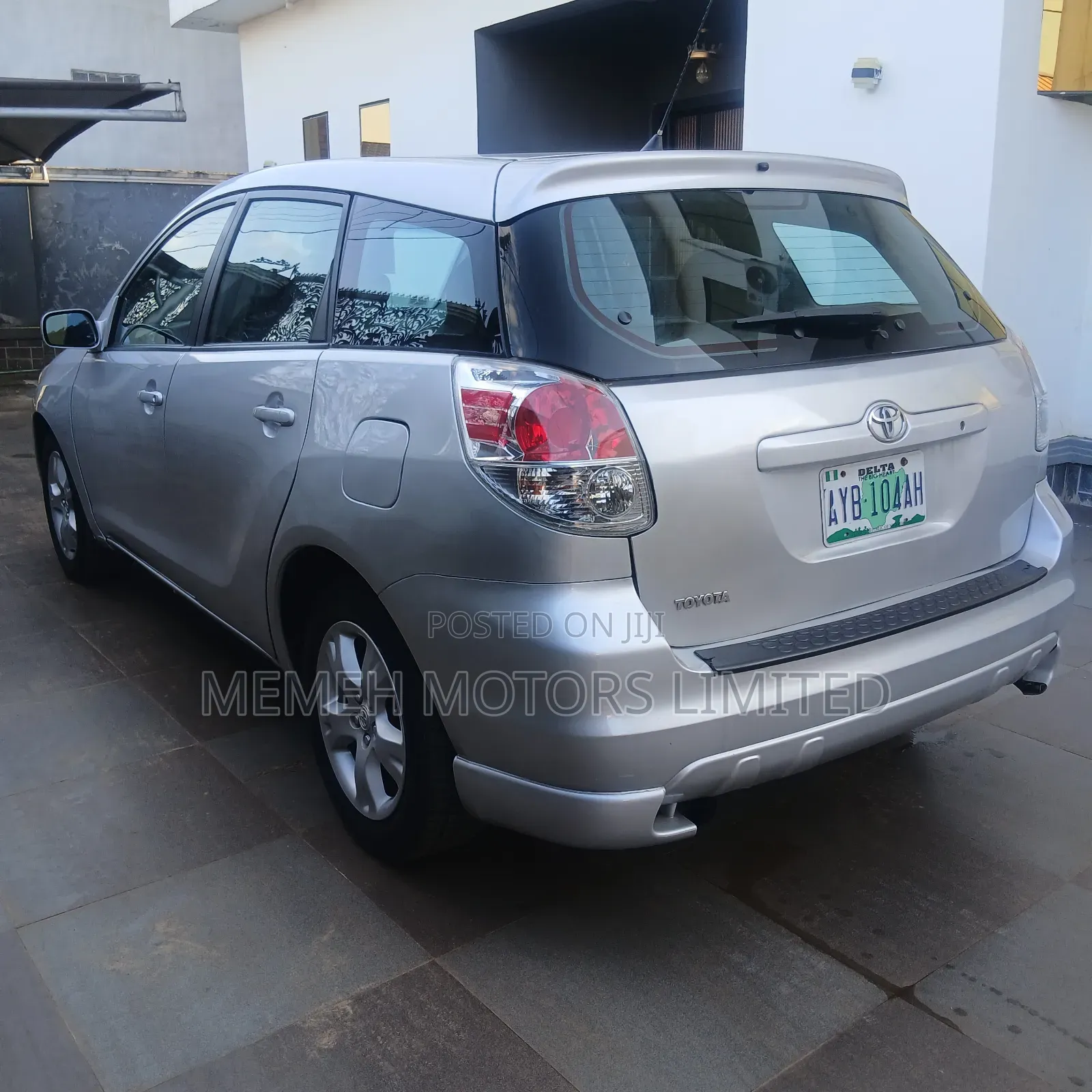 Toyota Matrix 2006 Silver