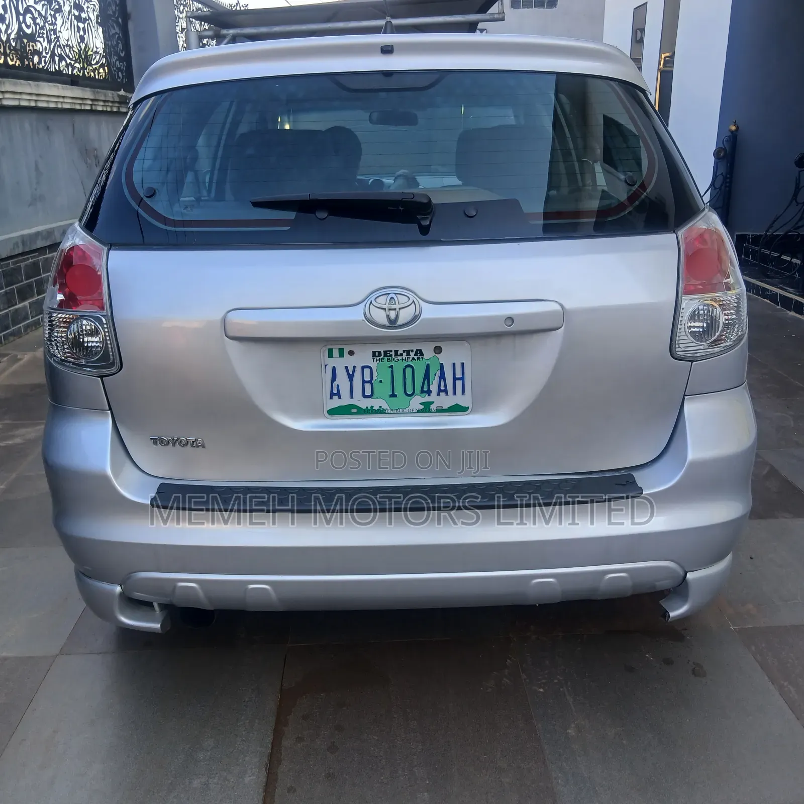 Toyota Matrix 2006 Silver