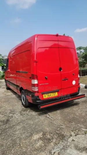 Mercedes-Benz Sprinter 2015 Red