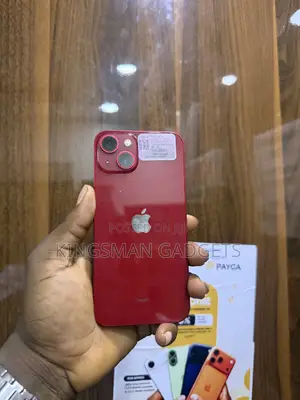 Apple iPhone 13 256 GB Red