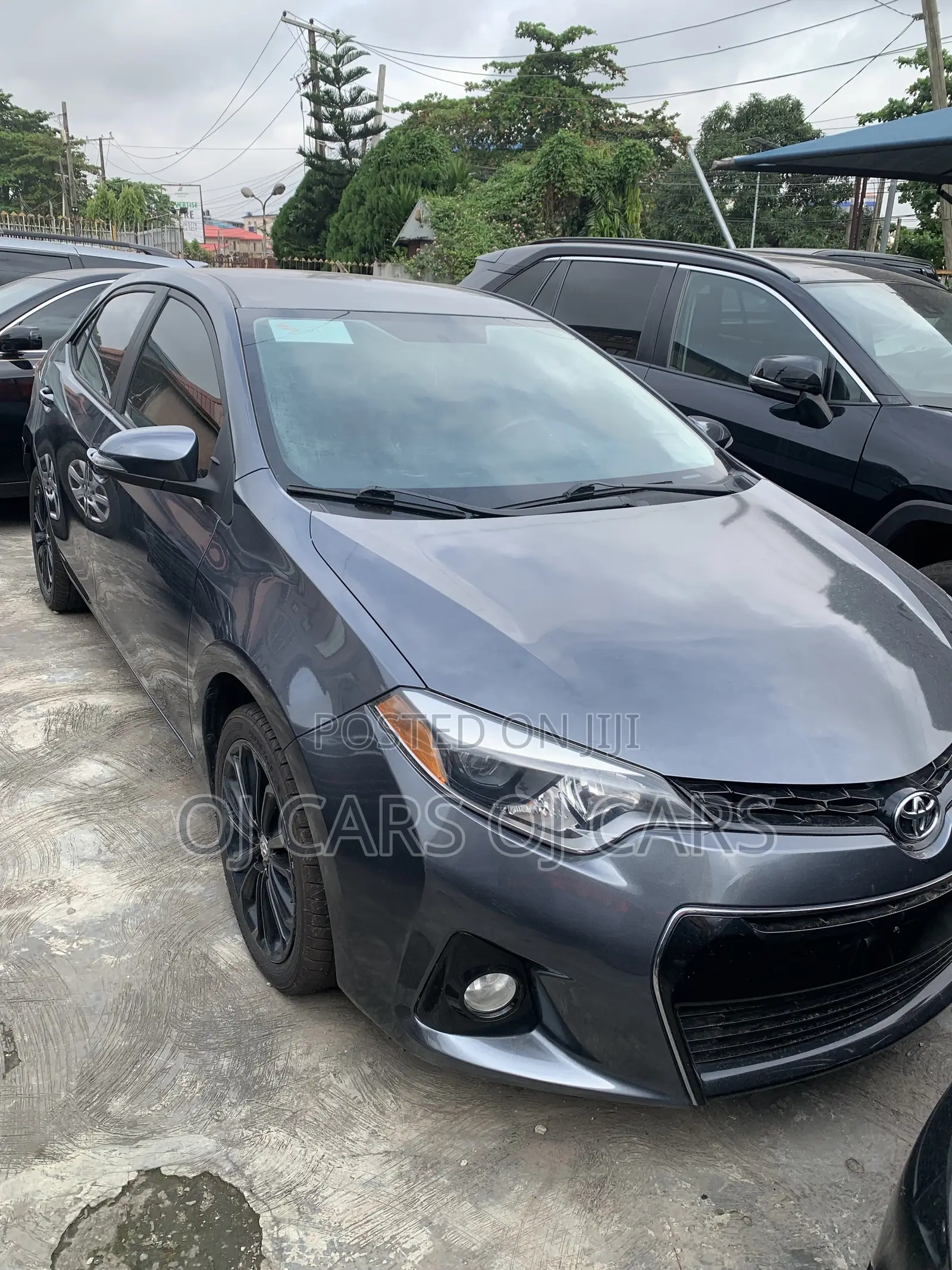 Toyota Corolla 2016 Gray