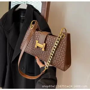 Simple Underarm Bag