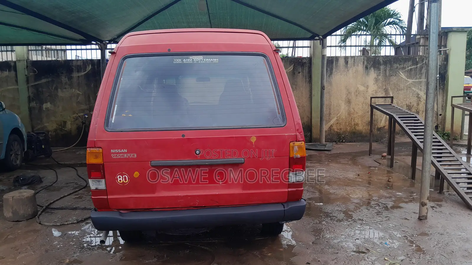 Nissan Vanette 1997 Red