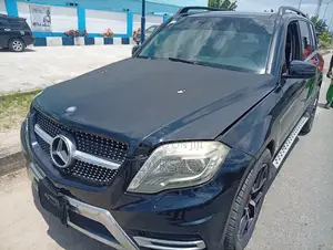Mercedes-Benz GLK-Class 2011 Black