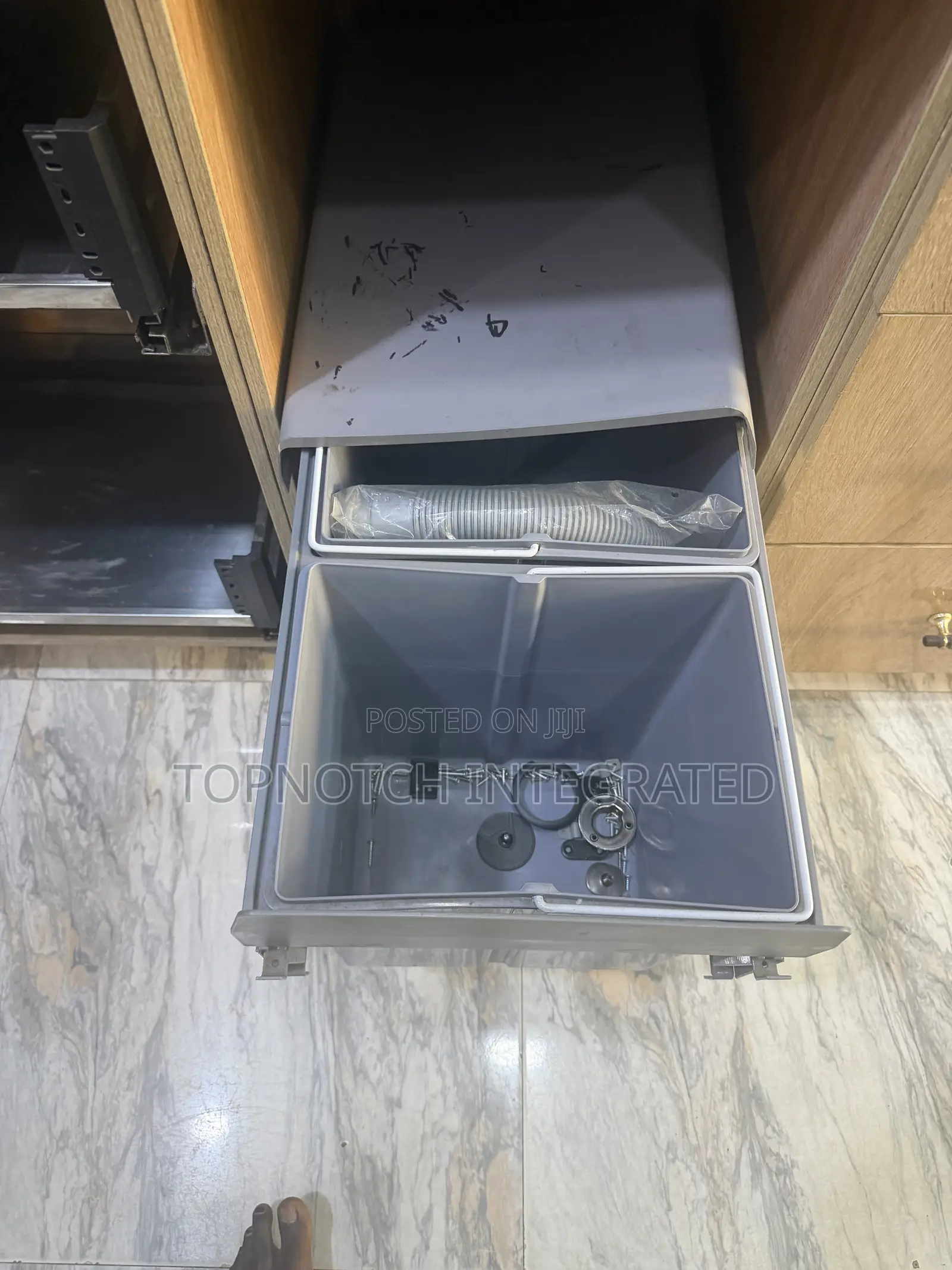 Modern Kitchen Accessories