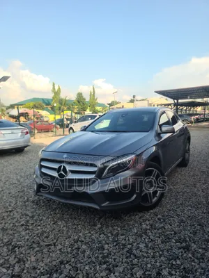 Mercedes-Benz GLA 250 2016 Gray